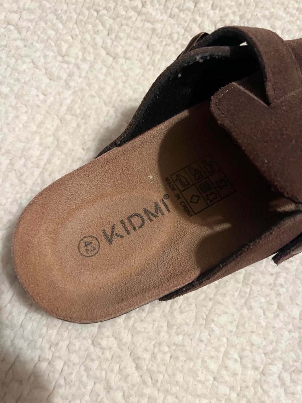 brown Clogs - Picture 2 of 4